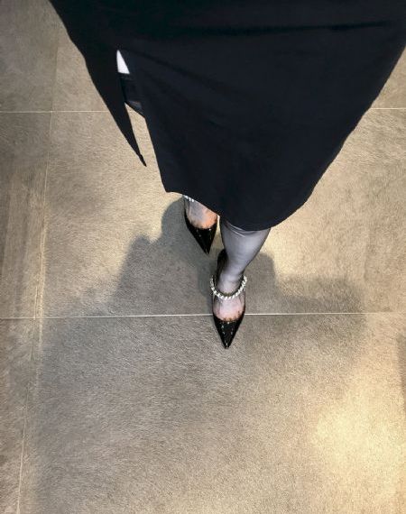 天降女子从二楼掉下来了人物樱花_720全集免费观看