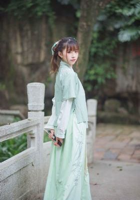 色戒185分钟未删减版_BD英语在线播放观看